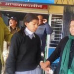 भालू से जान बचा कर भागने में चोटिल हुई छात्रा