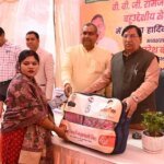 सरकार आपके द्वार : सांसद आदर्श ग्राम हरियावाला में सांसद नरेश बंसल ने सुनी जन समस्याएं