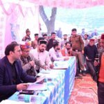 उत्तरकाशी : दूरस्थ दोणी गांव में ‘जन-जन की सरकार, जन-जन के द्वार’ अभियान के तहत शिविर आयोजित, विधायक और DM ने सुनी समस्याएं 