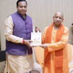 पर्यटन मंत्री सतपाल महाराज की मौजूदगी में राज्यपाल आनंदीबेन पटेल व सीएम योगी आदित्यनाथ से मिले BKTC अध्यक्ष हेमंत द्विवेदी