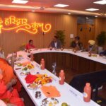 कुंभ मेला-2027 को लेकर मेला प्रशासन ने की अखाड़ों के साथ बैठक, अखाड़ों व साधु-संतों की सम्मति के अनुरूप कुंभ मेला के दिव्य एवं भव्य आयोजन की प्रतिबद्धता दोहराई गई, अमृत स्नान पर्वों पर निकाली जाएंगी भव्य पेशवाईयां