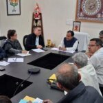 प्रत्येक जनपद में स्थापित होंगे मॉडल सहकारिता गांव – डॉ. धन सिंह रावत