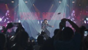 श्री गुरु राम राय विश्वविद्यालय में सजी सुरों की शाम, विशाल मिश्रा ने श्री दरबार साहिब में श्री महाराज जी से लिया आशीर्वाद