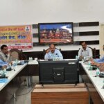 उद्योग मित्रों की समस्याओं को शीघ्रता से किया जाए निस्तारण – सीडीओ डॉ. ललित नारायण मिश्र