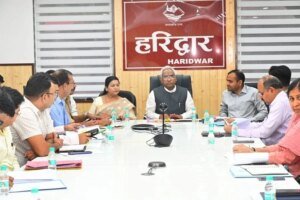 सीवरेज कार्यों के लिए शहर में खोदी गई सड़कों को जून तक कर लिया जाए पूर्ण – मदन कौशिक