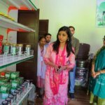 डीएम स्वाति एस. भदौरिया ने दुगड्डा ग्रोथ सेंटर में मसाला व हर्बल चाय यूनिट का किया निरीक्षण, सेमी-ऑटोमेशन व ऑनलाइन बिक्री के निर्देश