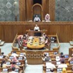 संविधान संशोधन विधेयकों पर लोकसभा में बहस जारी, आज राहुल गांधी रखेंगे विपक्ष का पक्ष