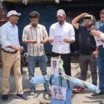नीट परीक्षा पेपर लीक के विरोध में केंद्रीय शिक्षा मंत्री का पुतला फूंका