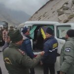 घस्तोली से खराब वाहन ला रहा ट्रक बद्रीनाथ के पास पलटा, एक युवक की मौत