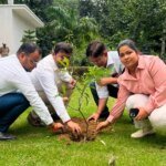 विश्व पर्यावरण दिवस पर संयुक्त मजिस्ट्रेट दीपक रामचन्द्र शेट सहित राजस्व अधिकारियों ने किया पौधारोपण