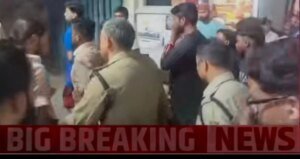 उत्तराखंड : नाबालिग से दुष्कर्म के आरोप के बाद देहरादून में बवाल, दुकान और गोदाम में तोड़फोड़