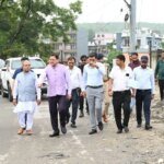 मुख्यमंत्री धामी ने नंदा की चौकी पुल के एप्रोच रोड के पुनर्निर्माण कार्य का किया निरीक्षण