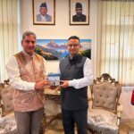 भारत-नेपाल संस्कृत अनुसंधान सहयोग को नई दिशा, उत्तराखंड ने संभाली अग्रणी भूमिका, नई दिल्ली में नेपाल के कार्यवाहक राजदूत डॉ. सुरेन्द्र थापा से संस्कृत शिक्षा सचिव दीपक कुमार की मुलाकात