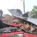 ग्रेटर नोएडा की इलेक्ट्रॉनिक चिप फैक्ट्री में भीषण आग, दीवार गिरने से दो फायरकर्मियों की मौत