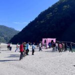 धामी सरकार की फिल्म नीति से उत्तराखंड की वादियों में अक्षय कुमार की दस्तक, मसूरी-लैंढौर में ‘SVC60’ की शूटिंग
